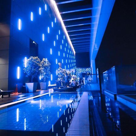 Dolphin Platinum KLCC Kuala Lumpur Apartment Bagian luar foto